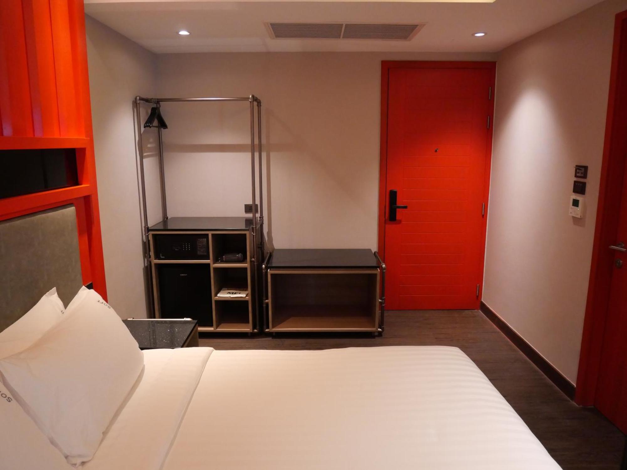 T2 The Portal Sukhumvit Hotel Bangkok Bagian luar foto