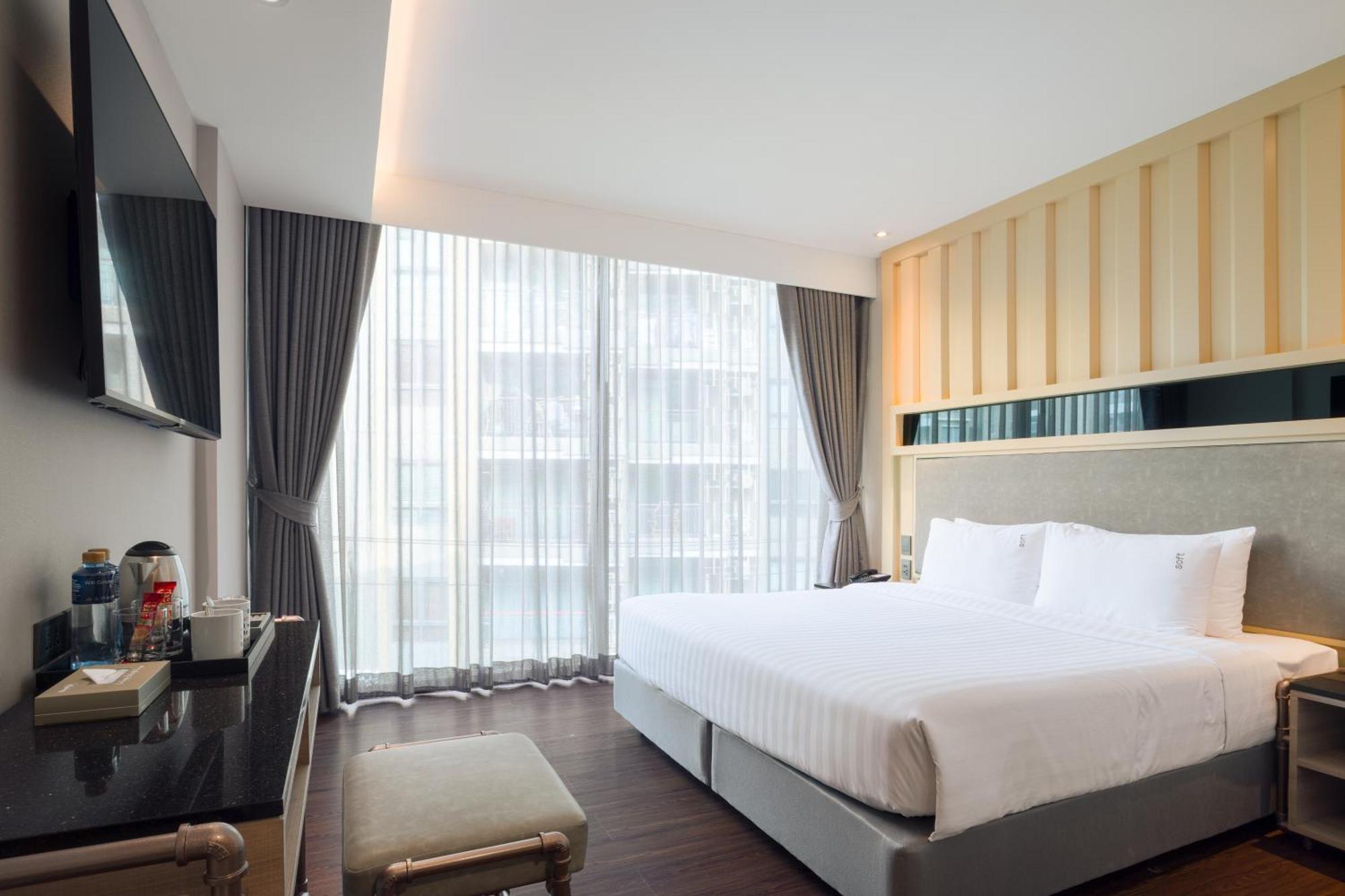 T2 The Portal Sukhumvit Hotel Bangkok Bagian luar foto