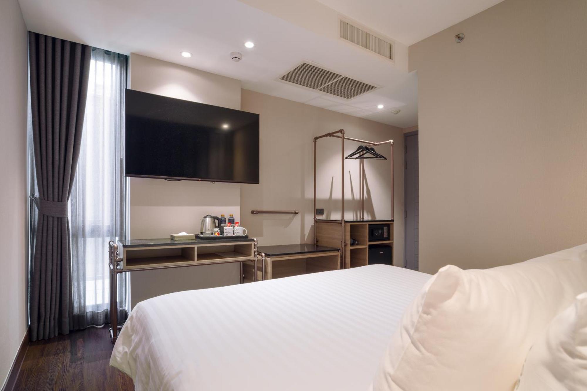 T2 The Portal Sukhumvit Hotel Bangkok Bagian luar foto