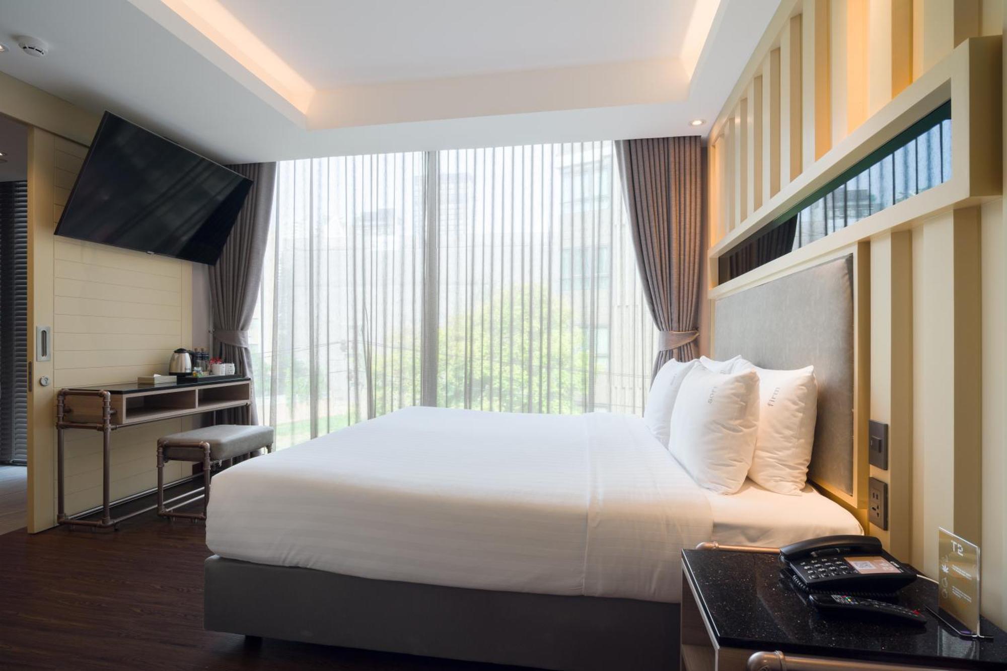 T2 The Portal Sukhumvit Hotel Bangkok Bagian luar foto