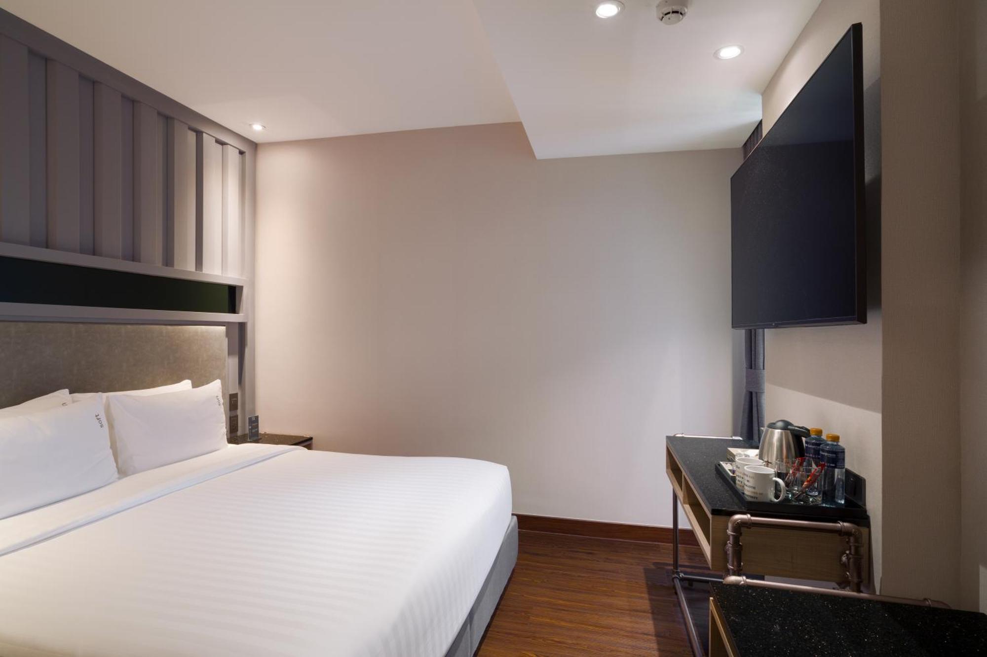 T2 The Portal Sukhumvit Hotel Bangkok Bagian luar foto